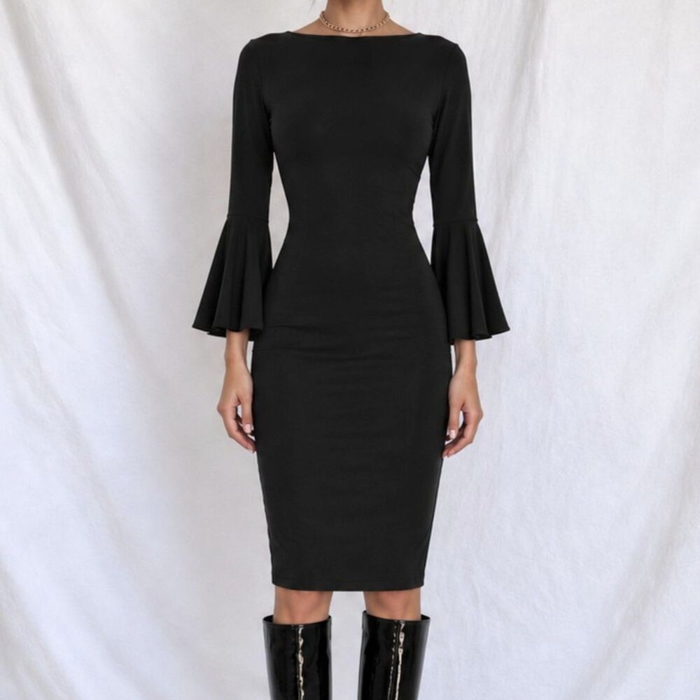 Vintage Y2K 90s Black Long Bell Sleeves Knee Length Knit Bodycon Dress Size M